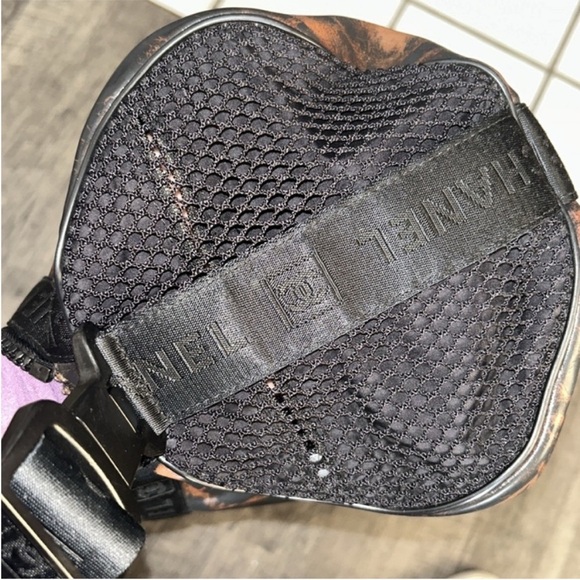 CHANEL Bag Chanel Sports Line Shoulder Bag Black - Picture 9 of 16